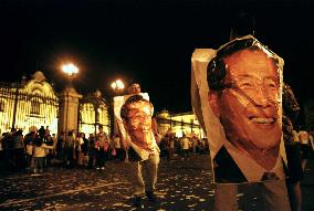 Fujimori supporters rally in presidential election